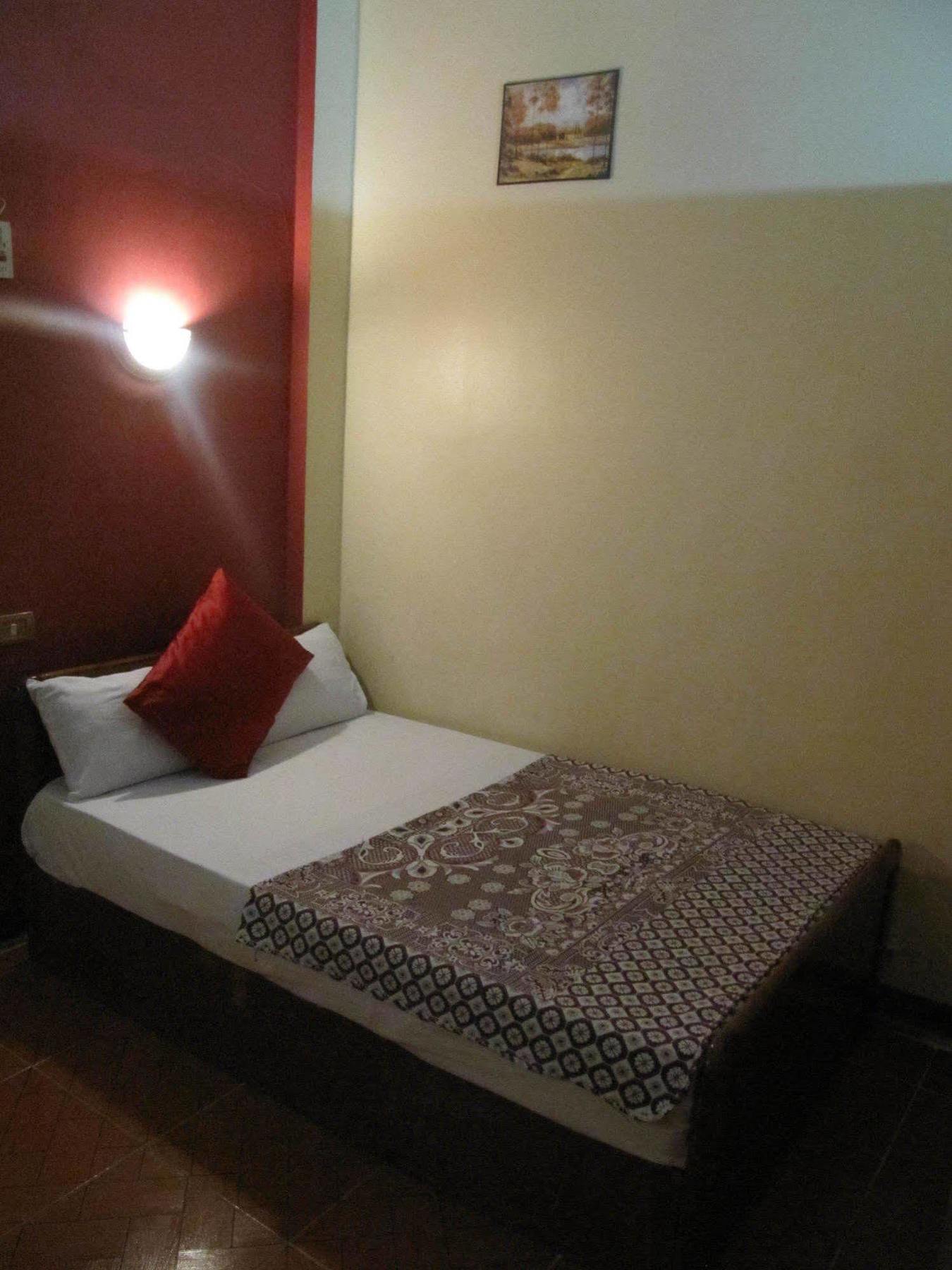 Hotel Plaza 2*